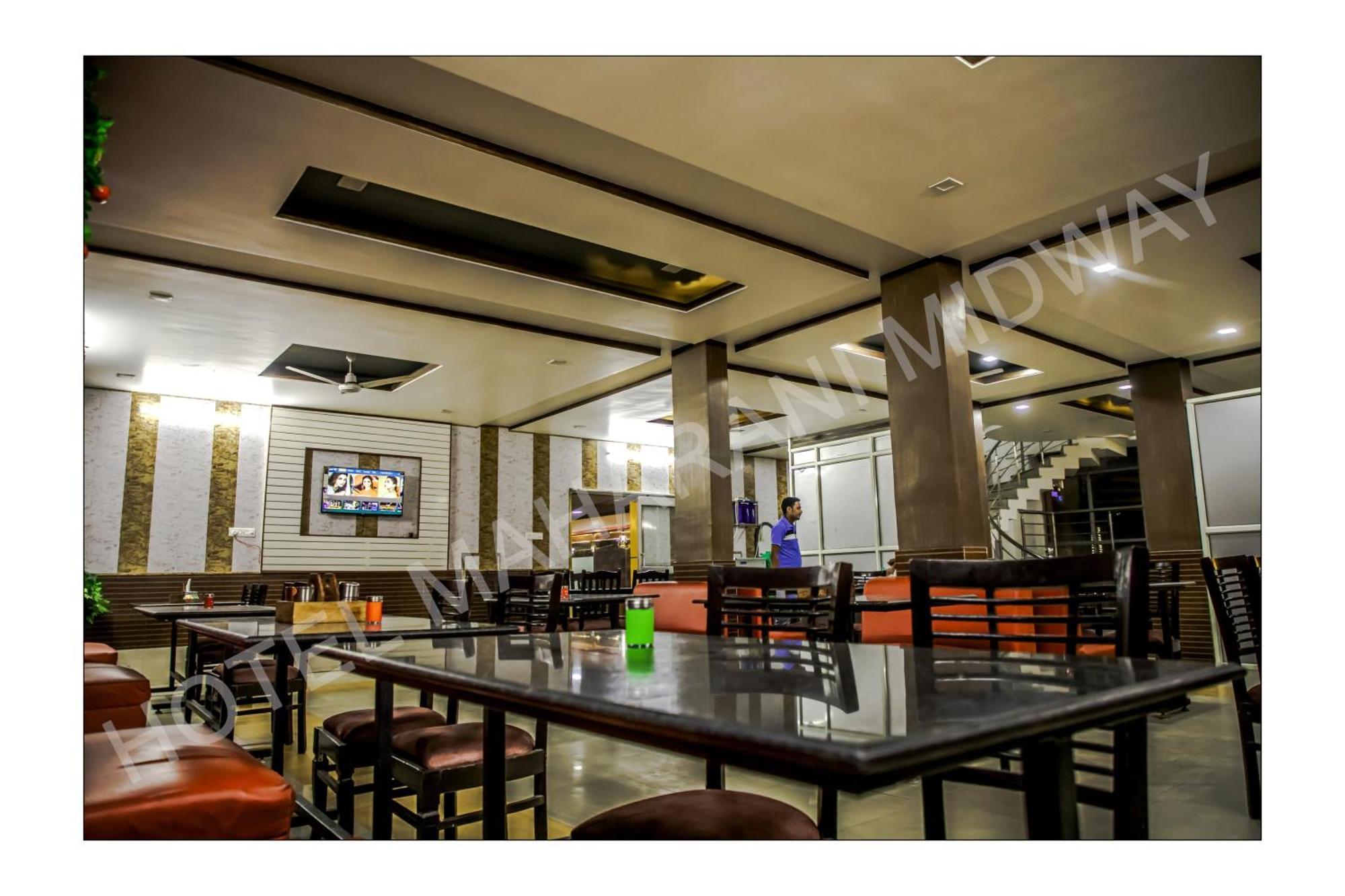Hotel Maharani Midway Behror Екстер'єр фото
